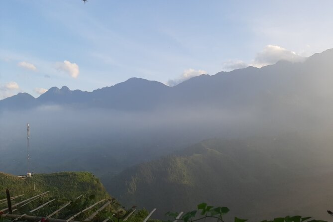 One day Trekking in Sapa and Muong Hoa Valley with local guide - Sapa Market and Muong Hoa Valley: a morning for smells, crafts, and views