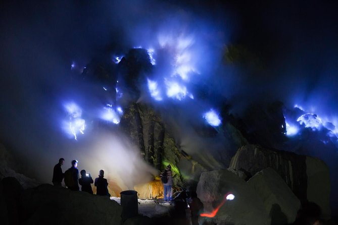 Overnight Mount Ijen Blue Fire Trek Tour From Bali (Private-All Inclusive) - Why the Ijen Blue Fire Trek Feels Different