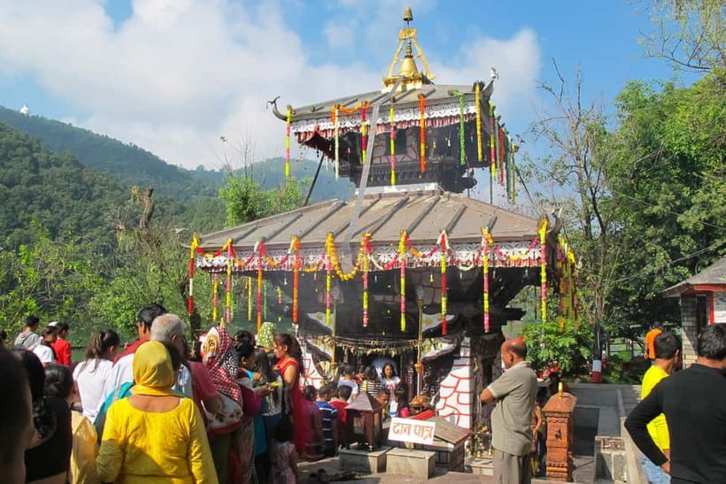 Pokhara: 1-Day World Peace Pagoda and Lord Shiva Statue Trek - Who should book this tour?