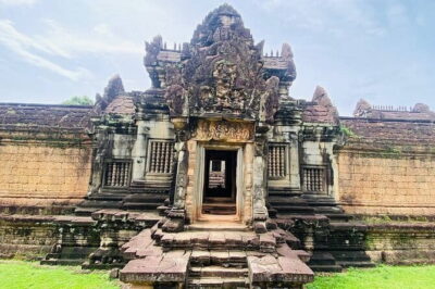 Private Kbal Spean Trekking Tour with Banteay Srei - Getting from Siem Reap: AC comfort and a full 7.5-hour plan