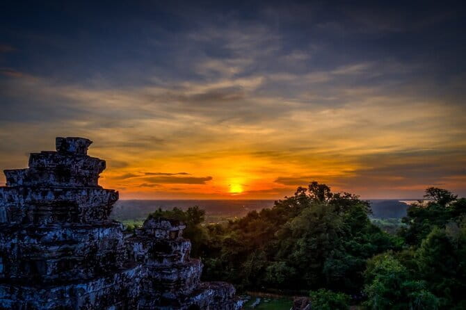 Private Kbal Spean Trekking Tour with Banteay Srei - Price and value: what $75 really buys you
