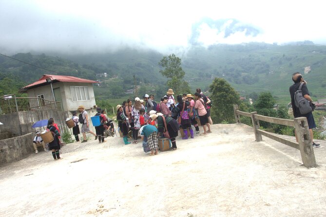 Sa Pa Full Day Trekking Tour - Guides and group size: why English + route knowledge changes the day