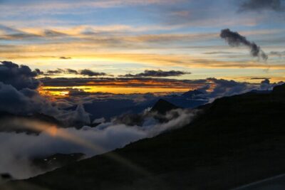 Salkantay Trek Standard 5D/4N - Cusco pickup to Mollepata breakfast, then Soraypampa and Humantay Lake