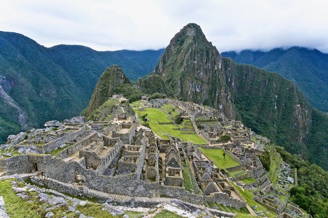 Salkantay Trek To Machu Picchu 5 Days And 4 Nights - Day 3: rain forest walking and the Santa Teresa river detour