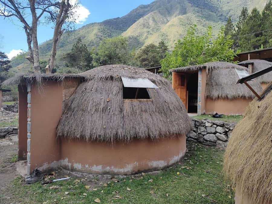 Salkantay trek to Machu Picchu – 5D/4N – Premium - Guides, meals, and camp comforts that actually matter