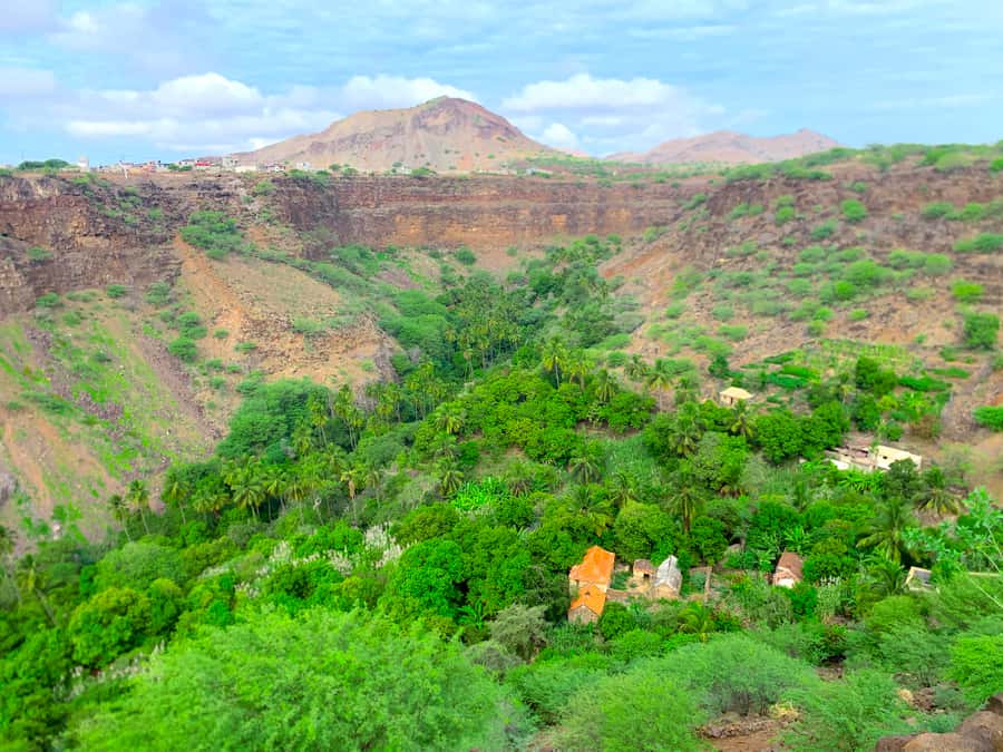 Santiago: Calabaceira Valley Trek & Visit to Cidade Velha - From Praia to Calabaceira: a simple half-day with clear structure