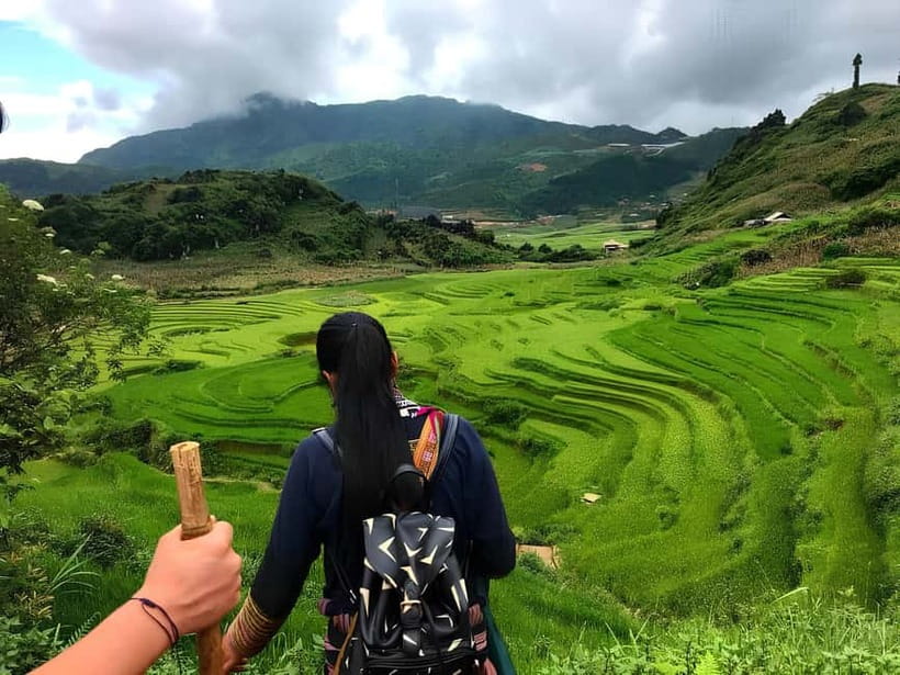 SAPA 1 DAY - Mountain Views And Villages Trek - Long Trek - Traditional lunch in a family-run setting: what to expect