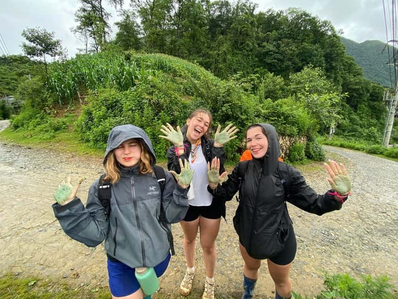 SAPA: 2-DAY 1-NIGHT TREKKING & CULTURE WITH HMONG GUIDE LINH - Day 1 Route: Y Linh Ho, Lao Chai, Ta Van, and That Spring-Roll Evening
