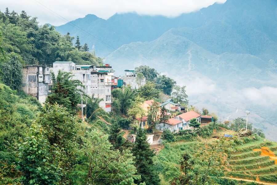 Sapa: 3-Day, 3-Night Trek and Hotel with Overnight Train - Day 3: Red Dzao + H’mong Village Visits, Waterfall, Rattan Bridge, and Bamboo-Forest Walking