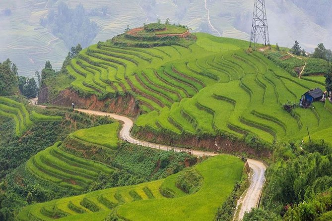 Sapa 3 Days 2 Nights Trekking Tour (1 Night In Ta Van Village, 1 Night In Hotel) - Village Stops Are Cultural Encounters, Not a Shopping Tour
