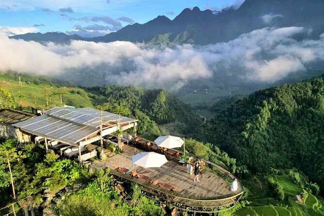 Sapa Muong Hoa Valley & Ta Van Eco Village Scenic Tour (No Trek) - Stop 3 and 4: Lá Dao Spa foot bath or Phansi Café coffee with valley views