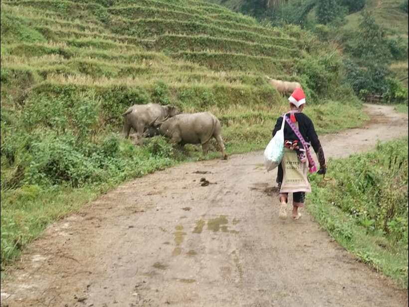 Sapa: Private trek to Muong Hoa Valley - Black Hmong villages: customs you can see in daily routines