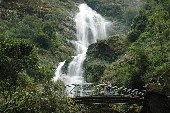 Sapa Private Trekking Through Rice Terraced Fields - 1Day - Pickup, drop-off, and the reality of a 5–6 hour day