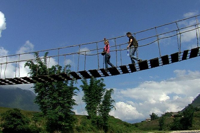 Sapa Trek Tours -2D1N Stay At 3*** -TRANSFER BY SLEEPING BUS - Price and Logistics: What $139 Buys You (and what it doesn’t)