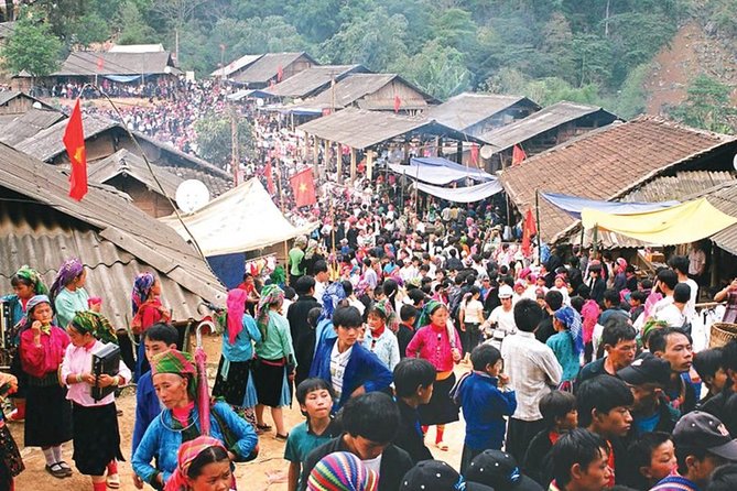 Sapa Trek Tours -2D1N Stay At 3*** -TRANSFER BY SLEEPING BUS - Where This Tour Might Not Fit Perfectly