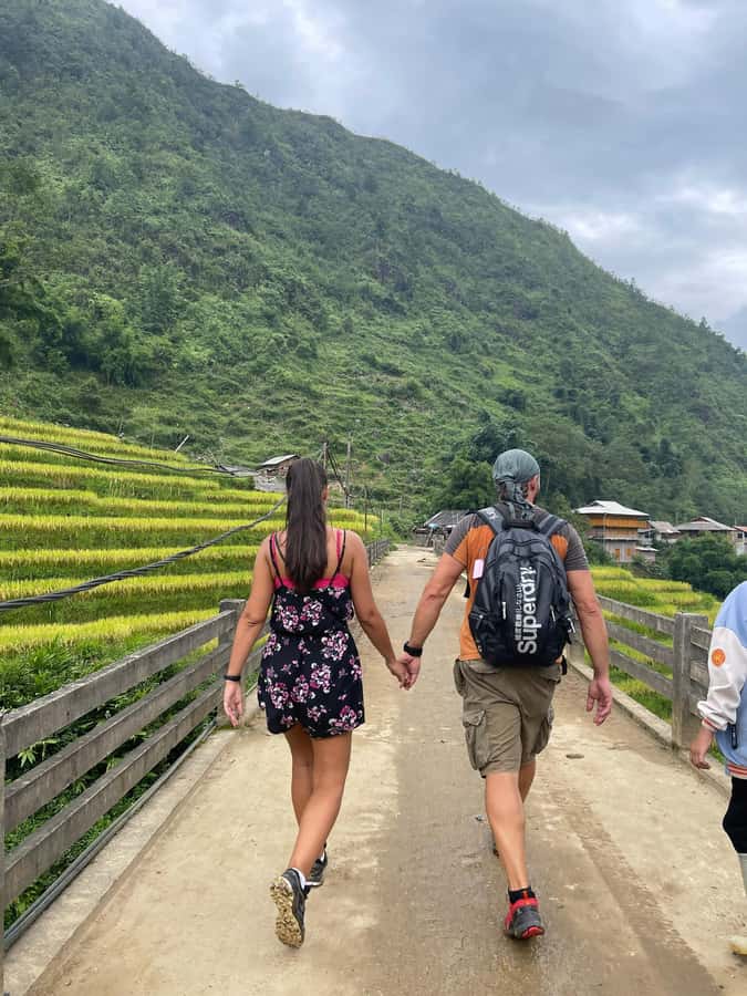 Sapa: Trekking Sapa One Day With Group Tour - Lao Chai: biggest Hmong village energy plus the lunch break