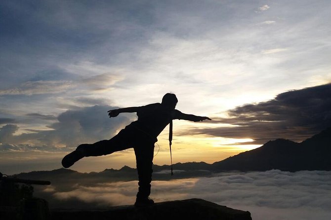 Sharing Mount Batur Sunrise Trekking And Natural Hot Spring - Why the Mount Batur sunrise timing matters (and how to handle it)