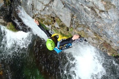 Shower Climbing/Shower Trekking/Canyoning　in Takayama (Half day tour) - Safety First: Gear, Fit, and the Wet Suit-Life Jacket System