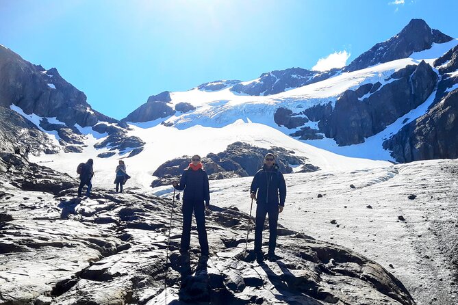 Small group Trekking to Vinciguerra Glacier and Témpanos Lagoon - Ushuaia pickup and a hike that starts close to town