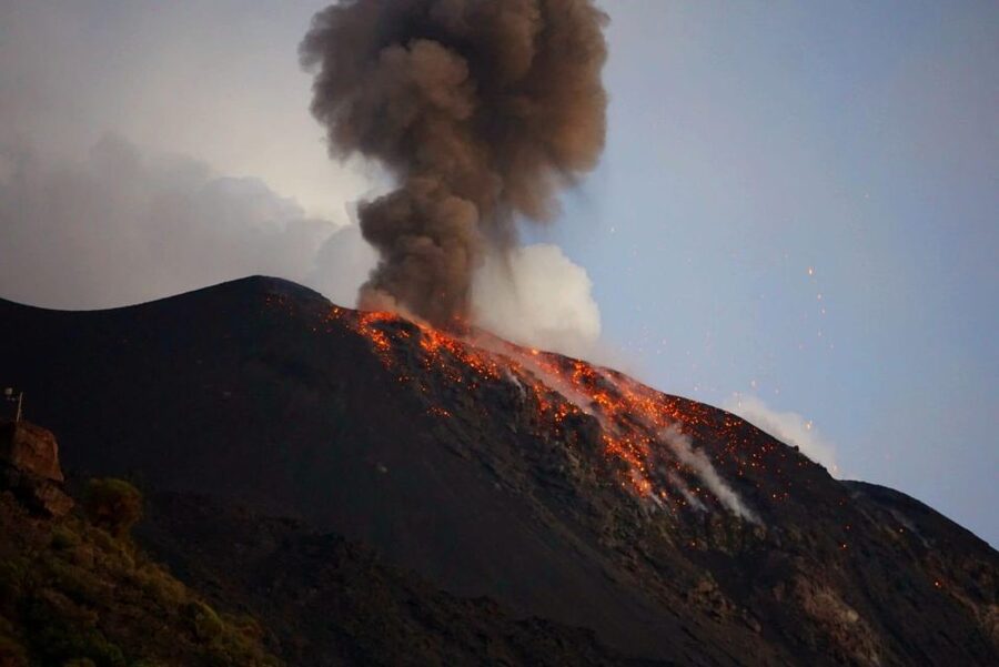Stromboli: Sunset Trekking Tour - The Ascent on Sentiero Paesistico: Lush Start, Craters Soon, and Steady Effort