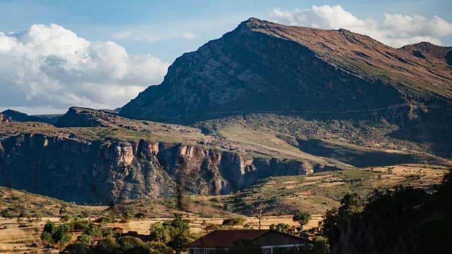 Sucre: 2 days trek in Inca Trails and the Crater de Maragua - Majada and the Frailes Mountains: the scenic finale