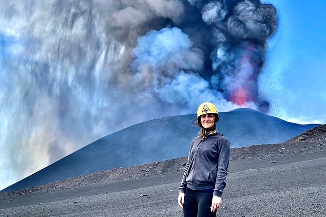 Summit Etna North 3380mt: 4x4 and trekking - Descending the Scoria: Legs Will Feel It, So Plan Your Pace