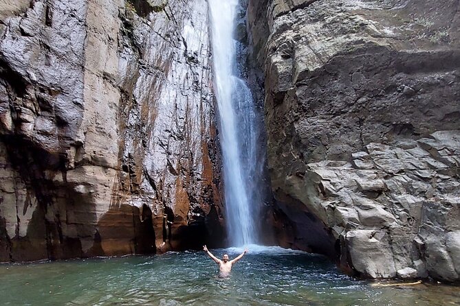 Tamanique Waterfalls Complex Trek + El Tunco Beach - Quick take: what makes this trip work