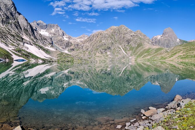 The Best Monsoon Trek: Kashmir Great Lakes - Day 6: Satsar to Gangabal via Zaj Pass (13,280 ft) and Weather Sense