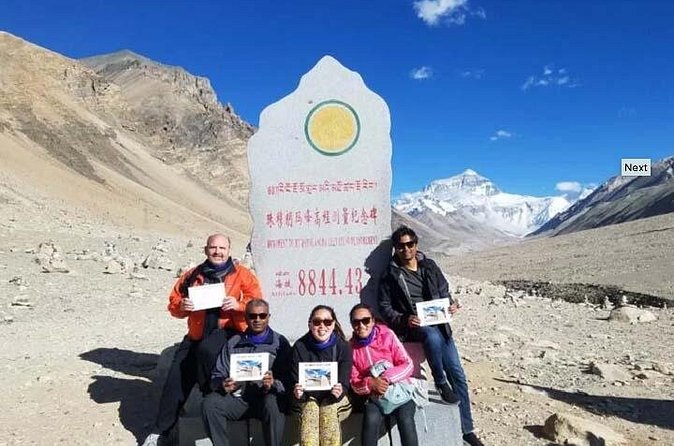 Tibet Tour 15 Days Lhasa to Kailash Trekking Small Group via EBC - The Everest Build-Up: Yamdrok Yumtso, Gyantse, and High Pass Views