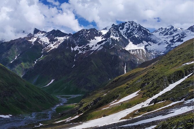 Tirath Expedition: Trek to the Tirath Hans Kund & Saketi Top(4280m) - Tirath Hans Kund: Where the River Begins and a Pilgrimage Adds Meaning