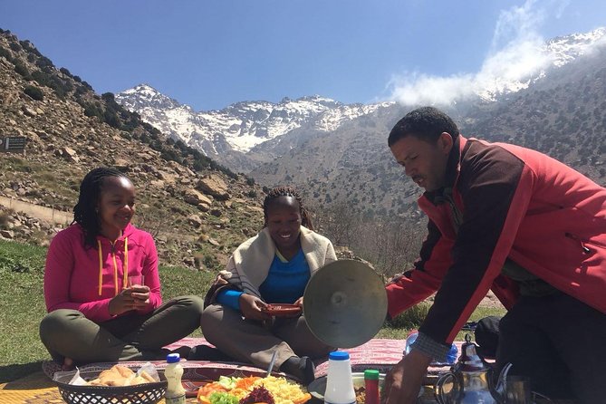 Toubkal Ascent Trek 4167m 2 days & 1 night - Morning Pickup From Marrakech: Getting to the Start Right