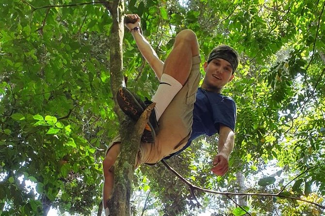 TOUR PACKAGE (Taxi, Room, Jungle Trekking) 3 Days in BUKIT LAWANG - Traditional rafting back to Bukit Lawang: trade boots for a boat