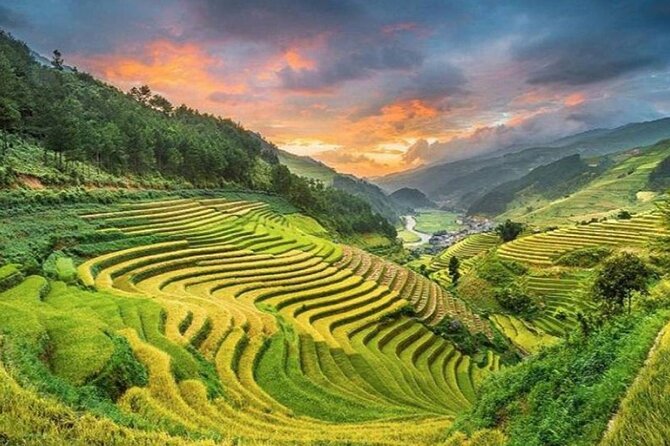 Trek Adventure in Ta Van Village, Lao Chai - Lunch in Lao Chai: Hearty Food, Village-Home Feeling