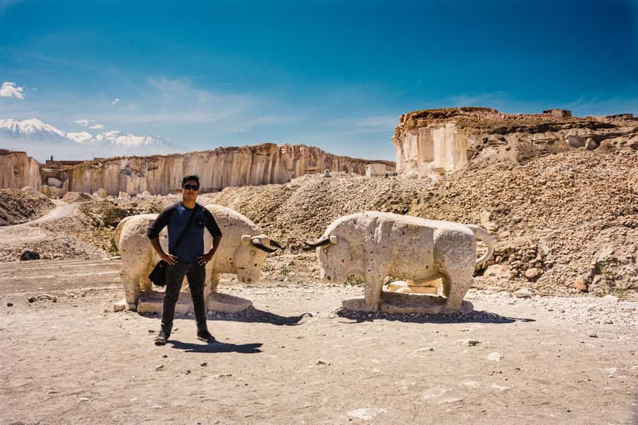 Trek to the Route of the Sillar and Culebrillas in Arequipa - Añashuayco Quarry: where the Sillar comes from