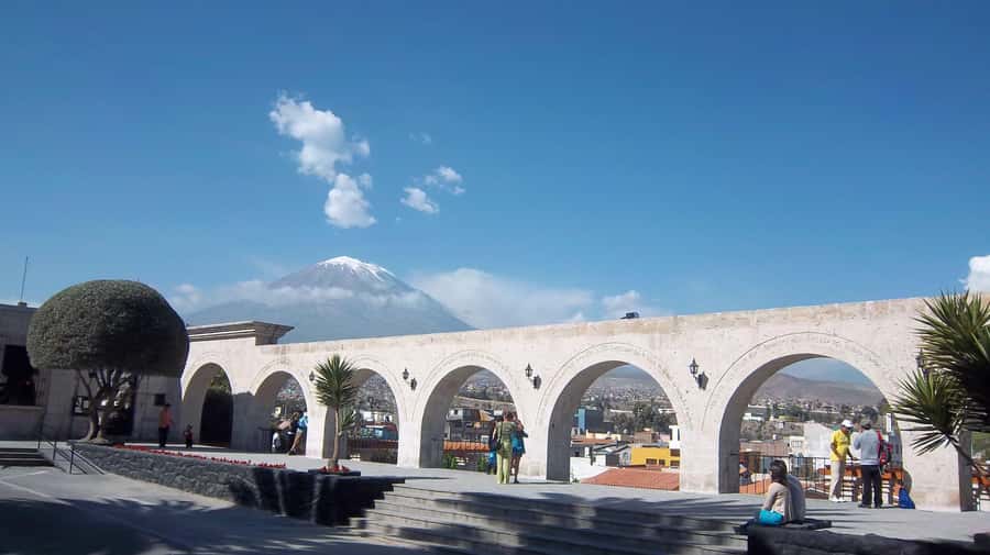 Trek to the Route of the Sillar and Culebrillas in Arequipa - Who should book this tour (and who might not love it)