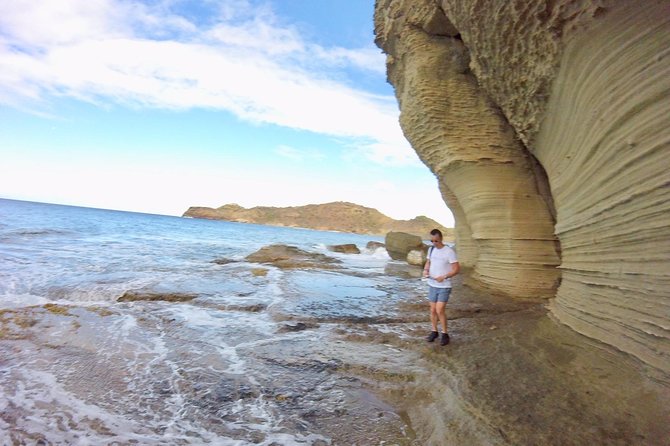 Trek Tours Hiking Experience in Antigua - How Guided Hikes Keep You Found in Antigua