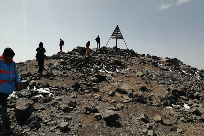 Trekking in Morocco / Toubkal Ascent 2 Days (Summer) - Gear Checklist for Warm-Weather Climbing at Height