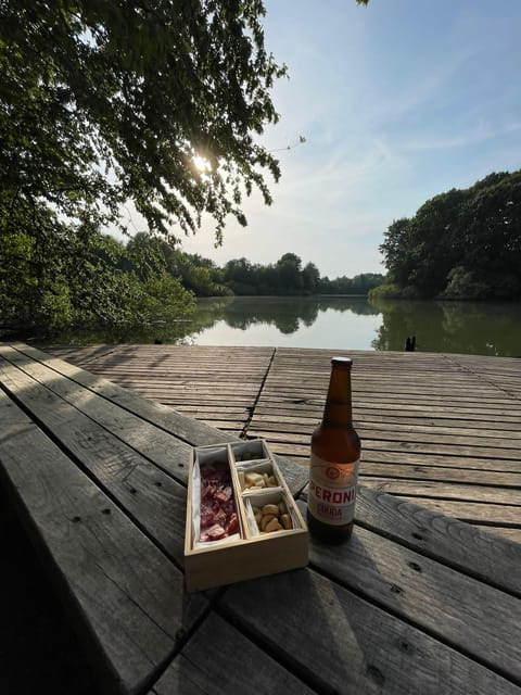 Trekking in the Wood with picnic on the turtles lake - Boscoincittà walk: secret corners, wildlife moments, and photo stops