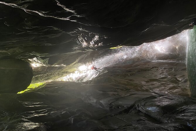 Trekking/rappelling waterfalls in Dominican Republic - Trekking Between Waterfalls and Swimming Holes Downstream