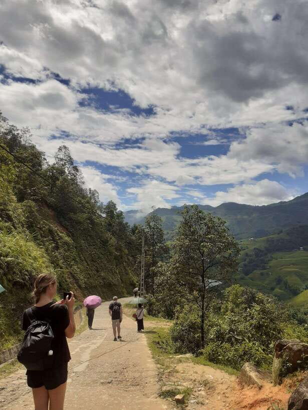 Trekking Sapa 1 Day With Local Guide, Terraced Rice Fields - Cat Cat Village Road: first steps, first views, first reality check