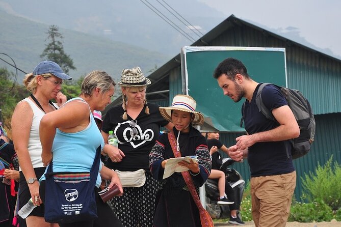 Trekking Sapa - Bac Ha Market: Sleep on Train & Homestay - Day 3 in Bac Ha: Sunday Market, Hoang A Tuong, and a Quiet Village Walk