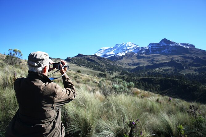 Trekking Through The Volcanoes - Cerro Alzomoni: where the Popocatépetl views get serious