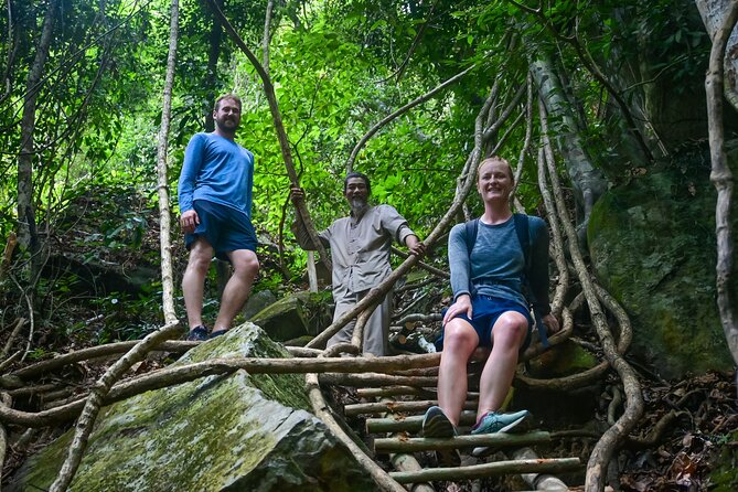 Trekking Tien Son Dinh Phu Quoc - Lunch Bánh Xèo: the payoff meal you’ll actually remember
