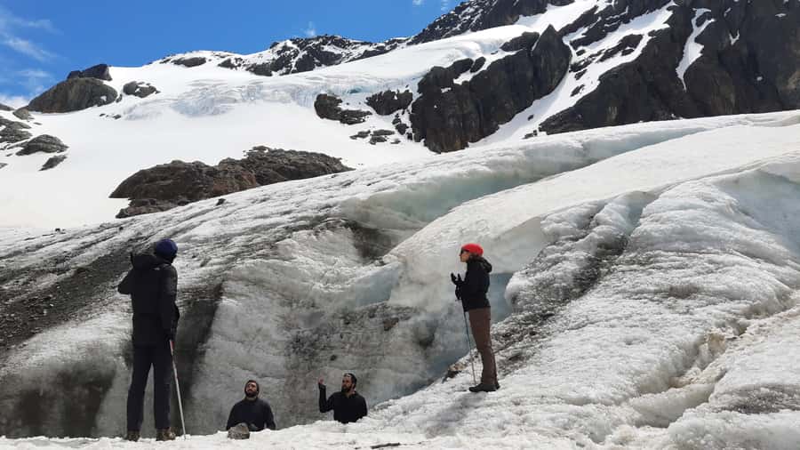 Trekking to Vinciguerra glacier and Tempanos lagoon - Lunch by the icebergs: simple box food that actually fuels you