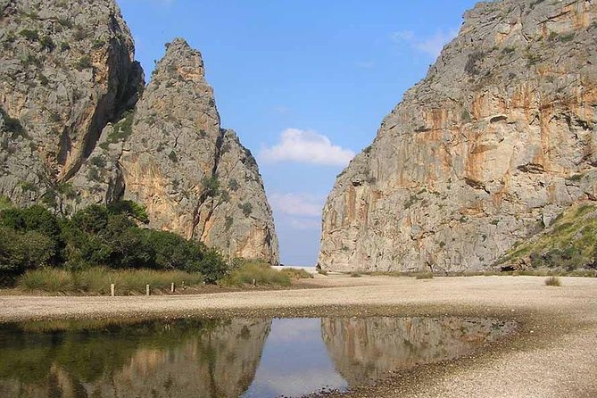Trekking Torrent de Pareis - Stop 1: Escorca, your starting line and first sense of the area