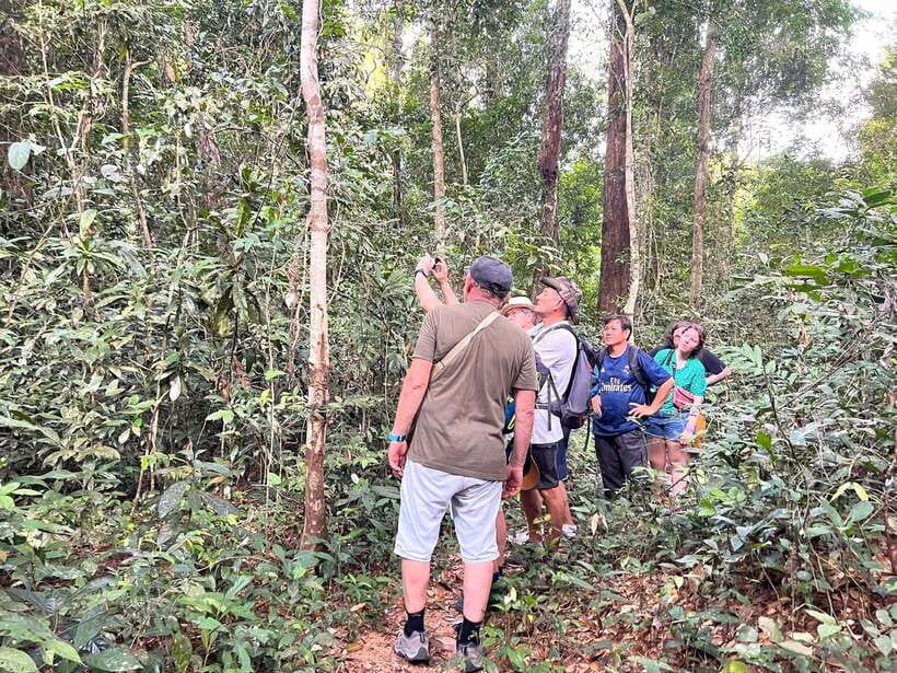 Trekking Tour at Phnom Kulen National Park from Siem Reap - Preah Ang Thom’s 15-meter Buddha: the visual anchor