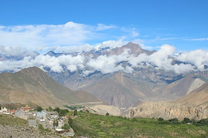 Upper Mustang Trek - 13 Days - Day 2 Flight to Jomsom, Then Kagbeni: River Valley Hike Day One