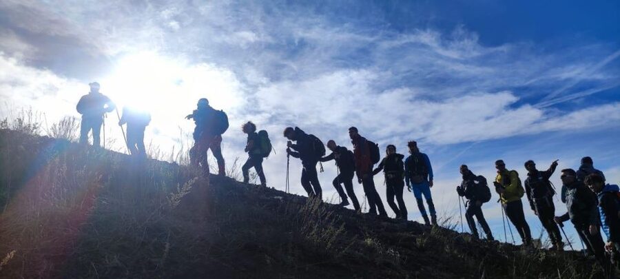 Vesuvio: 3h trekking tour with volcanological guide - Inside the crater: what you gain from seeing it with a guide