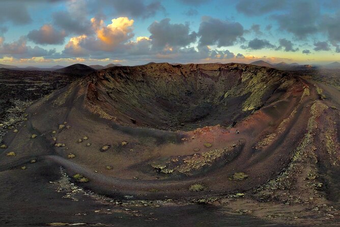 Volcano Trekking Tour (Timanfaya eruptions) - Quick highlights to know before you go