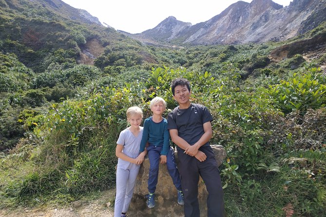 Wonderful 7 Days North Sumatra Tour (Include: 2 Days 1 Night Jungle Trekking) - Gunung Leuser back to Bukit Lawang, plus traditional tube rafting